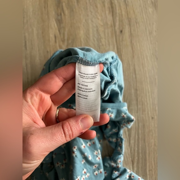 Tea Collection Girl’s Light Blue Floral Jumpsuit Tie Sleeves - Size 5 - Picture 4 of 8